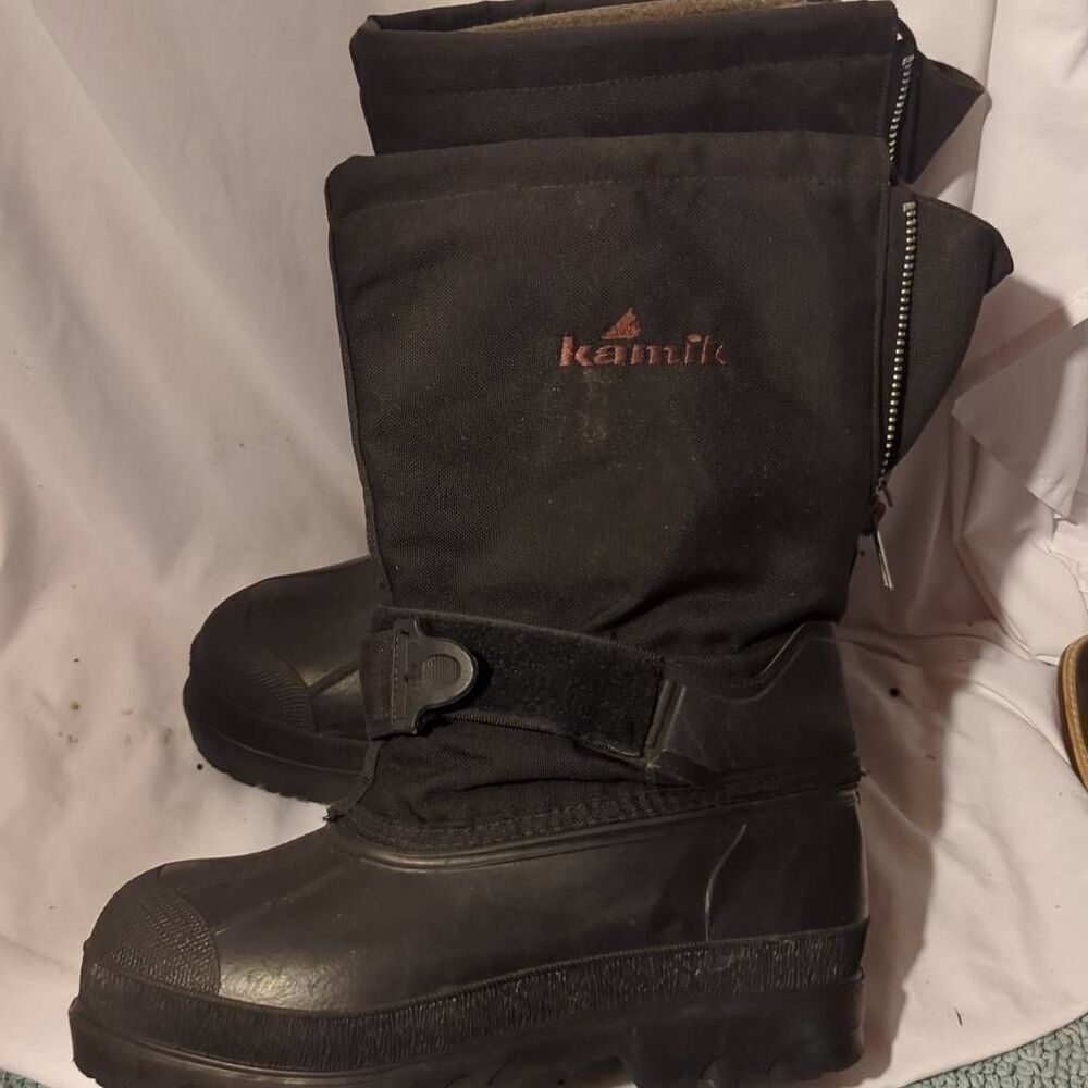 Kamik Winter insulated boots sz 9